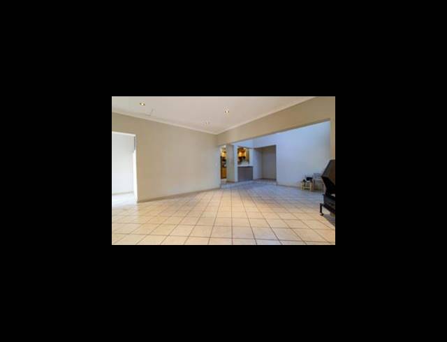 4 BEDROOM HOUSE FOR SALE IN MEYERSDAL